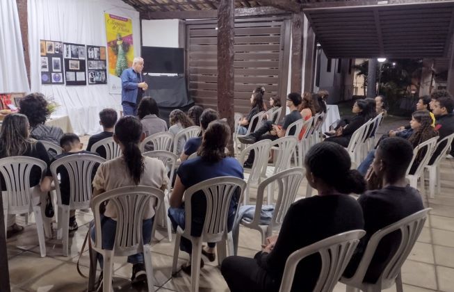 api-modulos/fotos/img/galeria_cat_culturais_534/534/13421/PALESTRA - CONCURSO ESCOLAS DA CULTURA - CIRCUITO DAS ARTES, NA ÁREA DE ATIVIDADES, 22.08.2025 (9).jpg
